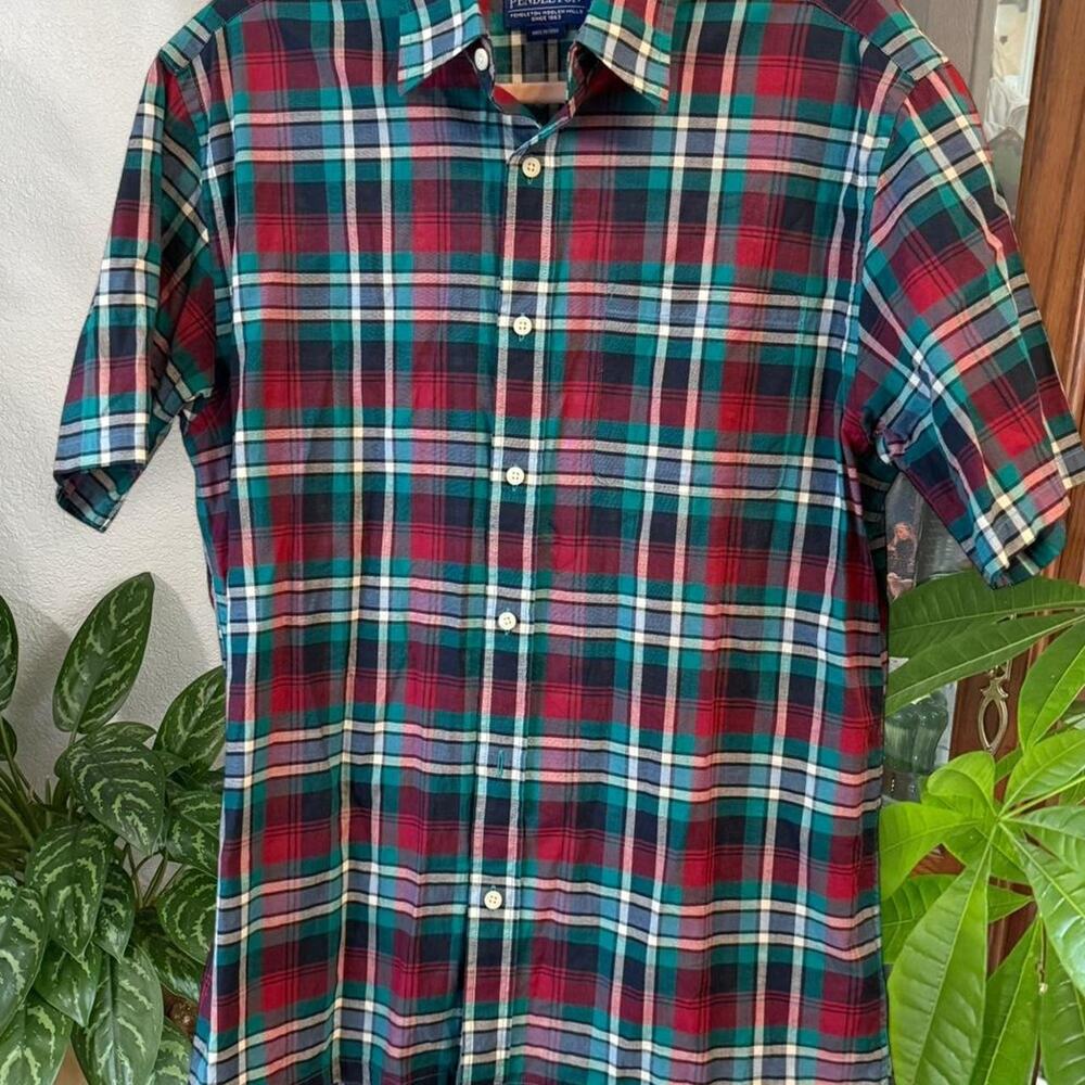 Vintage pendleton plaid button up